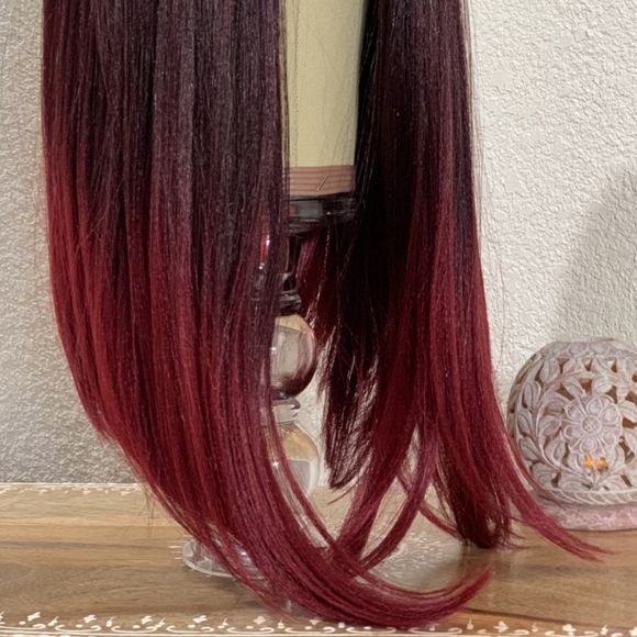 Lace Front Wig - Picture 2 of 2
